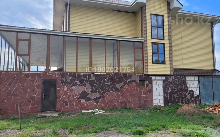 Свободное назначение, азс, автосервисы и автомойки, бани, гостиницы и зоны отдыха · 1500 м² за 280 млн ₸ в Астане, Нура р-н — фото 20