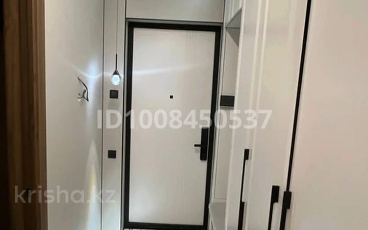 3-бөлмелі пәтер · 71 м² · 7/9 қабат, Толе Би 274, бағасы: 90 млн ₸ в Алматы, Алмалинский р-н — фото 2