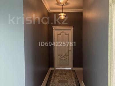 4-бөлмелі пәтер · 175 м² · 9/9 қабат, 17-й мкр 29, бағасы: 60 млн ₸ в Актау