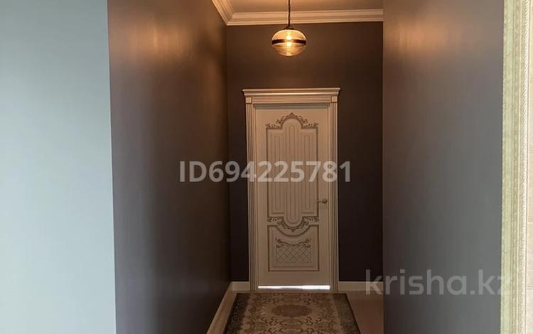 4-комнатная квартира · 175 м² · 9/9 этаж, 17-й мкр 29 за 60 млн ₸ в Актау — фото 2