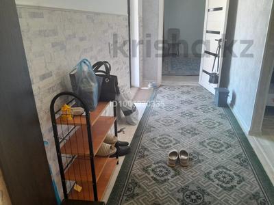 Отдельный дом · 2 комнаты · 65 м², мкр Зарослый, Зарослый 23 30 за 120 000 〒 в Атырау