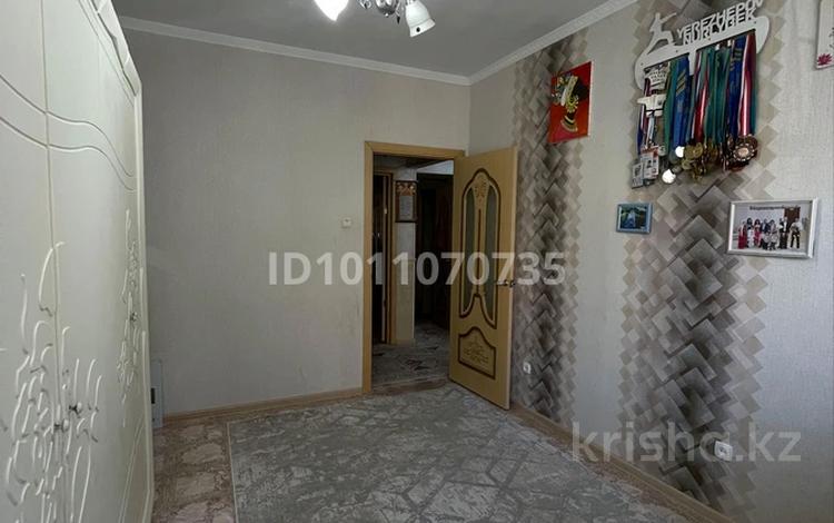 3-комнатная квартира · 70 м² · 1/5 этаж, 12-й мкр 44 за 25 млн ₸ в Актау — фото 2