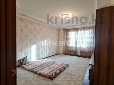 2-комнатная квартира · 60 м² · 4/9 этаж, мкр Мамыр-3 — Саина Шаляпина за 300 000 〒 в Алматы, Ауэзовский р-н