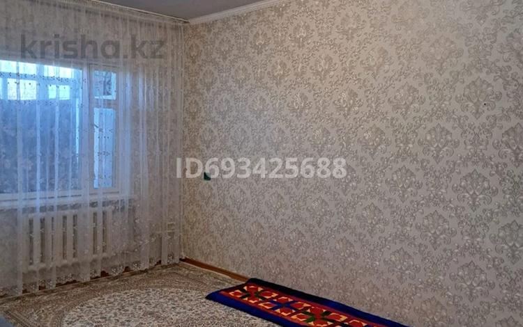 3-комнатная квартира, 65.5 м², 5/5 этаж, Ул Бауыржан момушулы 1 за 16 млн 〒 в Таразе — фото 2