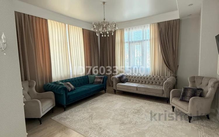 4-бөлмелі пәтер · 147 м² · 10/12 қабат, Нажимеденова 12 — Нажимеденова-Аманжолова, бағасы: 118 млн ₸ в Астане, Алматы р-н — фото 2