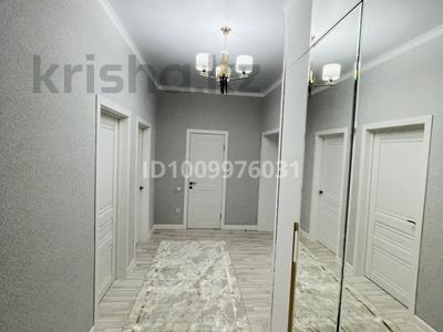 2-бөлмелі пәтер · 81.4 м² · 7/9 қабат, мкр. Алтын орда, Проспект Алия Молдагулова 66, к. 1 — Пересечение улицы Мангилик Ел, бағасы: 39.5 млн ₸ в Актобе