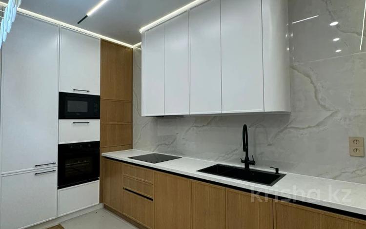 2-бөлмелі пәтер · 71 м² · 9/16 қабат, Байтерекова 12, бағасы: 67 млн ₸ в Шымкенте — фото 12