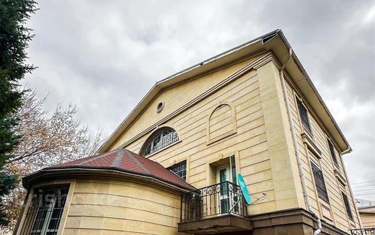 Отдельный дом · 5 комнат · 383 м², Байшешек 21 за 2 млн ₸ в Алматы, Медеуский р-н — фото 30