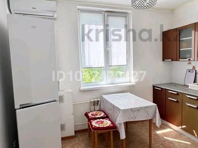 1-комнатная квартира · 32 м² · 3/9 этаж, 4 микр 11 дом за 130 000 ₸ в Аксае