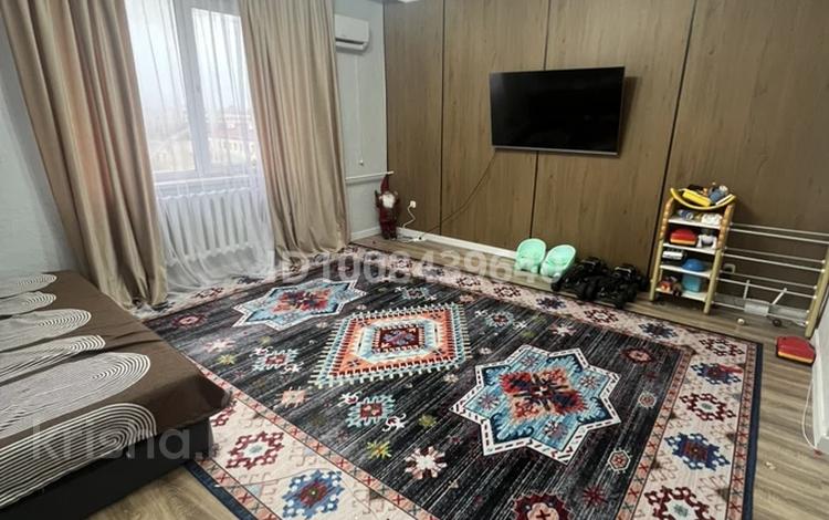 3-бөлмелі пәтер · 83 м² · 5/5 қабат, 21-й мкр 37, бағасы: 18.9 млн ₸ в Актау — фото 2