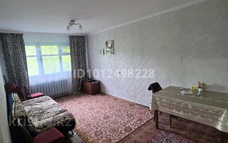 2-бөлмелі пәтер · 43 м² · 1/5 қабат, 343квартал 6, бағасы: 13.8 млн ₸ в Семее — фото 2