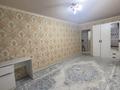 3-комнатная квартира · 65 м² · 2/5 этаж, мкр Айнабулак-2 — Жумабаева | Макатаева | Гимназия №118 | Школа №137 за 41 млн ₸ в Алматы, Жетысуский р-н — фото 2
