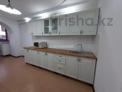 2-комнатная квартира · 82 м² · 6/10 этаж, Абулхаир хана 61Г за 28 млн ₸ в Актобе