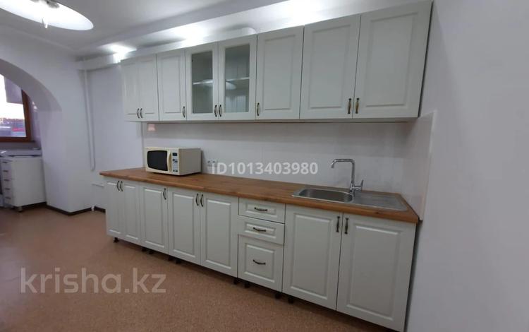 2-комнатная квартира · 82 м² · 6/10 этаж, Абулхаир хана 61Г за 28 млн ₸ в Актобе — фото 2
