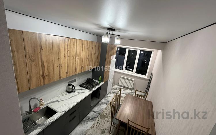 1-комнатная квартира · 45 м² · 8/9 этаж, Северное кольцо 92/2 за 250 000 ₸ в Алматы, Алатауский р-н — фото 2