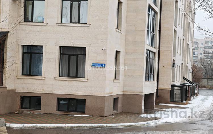 Свободное назначение, офисы, магазины и бутики, склады, общепит, салоны красоты, бани, гостиницы и зоны отдыха, медцентры и аптеки, образование, развлечения · 260 м² за ~ 48 млн ₸ в Караганде, Казыбек би р-н — фото 2