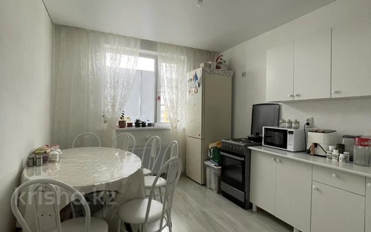 2-комнатная квартира · 53 м² · 9/9 этаж, ул. А-105 20 за 22 млн ₸ в Астане, Алматы р-н — фото 2