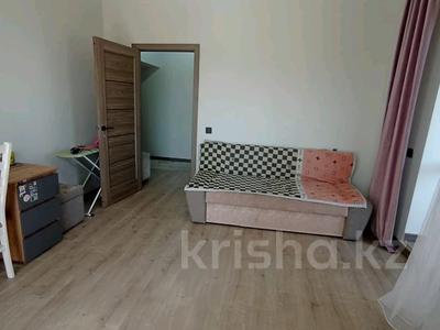 2-бөлмелі пәтер · 75 м² · 3/9 қабат, Мустафина 13, бағасы: 33 млн ₸ в Астане, Алматы р-н
