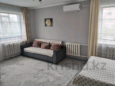 1-комнатная квартира · 30 м² · 2/5 этаж, Бозтаева 51 — Бозтаева 51 за 2 000 ₸ в Семее