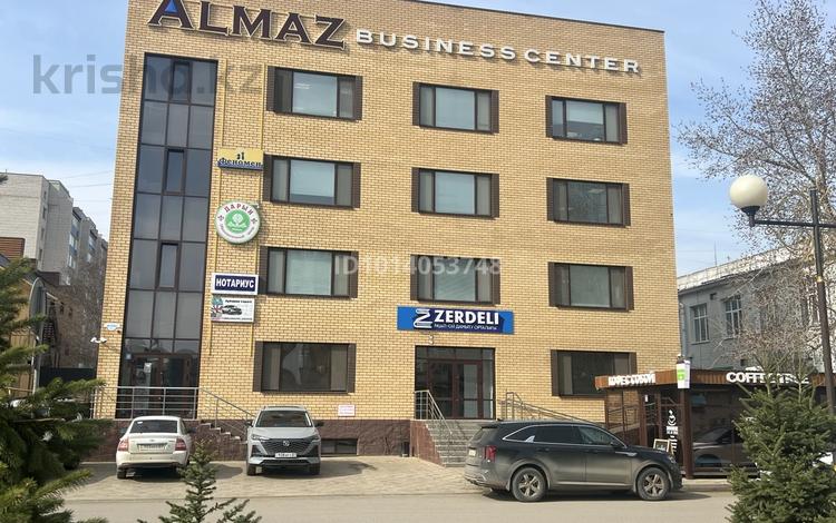 Офисы, салоны красоты, образование, кабинеты и рабочие места · 24 м² за 120 000 ₸ в Уральске, мкр Женис — фото 2