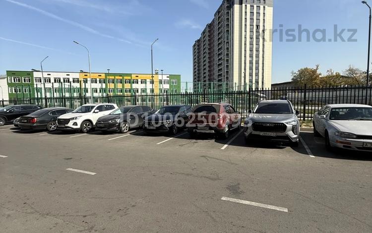 1-комнатная квартира · 32 м² · 8/16 этаж, Ауэзова 2/8 — ул Ауезова и угол ул. Макатаева ЖК МПарк за 250 000 ₸ в Алматы, Алмалинский р-н — фото 2