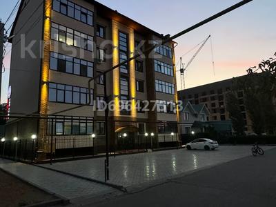 1-бөлмелі пәтер · 52 м² · 3/5 қабат, Фрунзе 71, бағасы: 200 000 〒 в Уральске