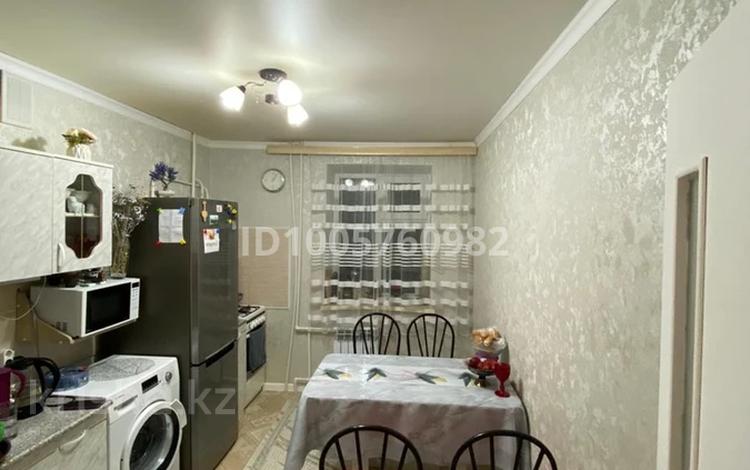 1-бөлмелі пәтер · 37.6 м² · 1/10 қабат, мкр Шанхай, Пожарского 36/2, бағасы: 12.5 млн ₸ в Актобе — фото 2