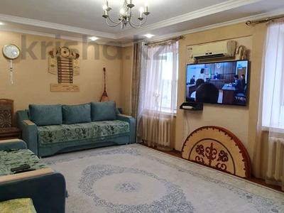Продажа квартир в Восточно-Казахстанской обл.: 2-комнатная квартира, 65 м², 10/10 этаж, Сатпаева 13/6 за 24 млн 〒 2-комнатная квартира, 65 м², 10/10 этаж, Сатпаева 13/6 за 24 млн 〒 в Усть-Каменогорске