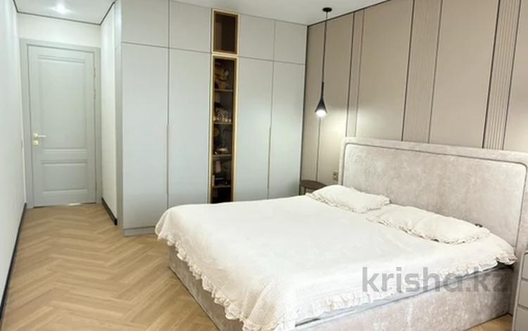 2-комнатная квартира · 80 м² · 5/12 этаж, Розыбакиева — Ескараева за 450 000 ₸ в Алматы, Бостандыкский р-н — фото 2