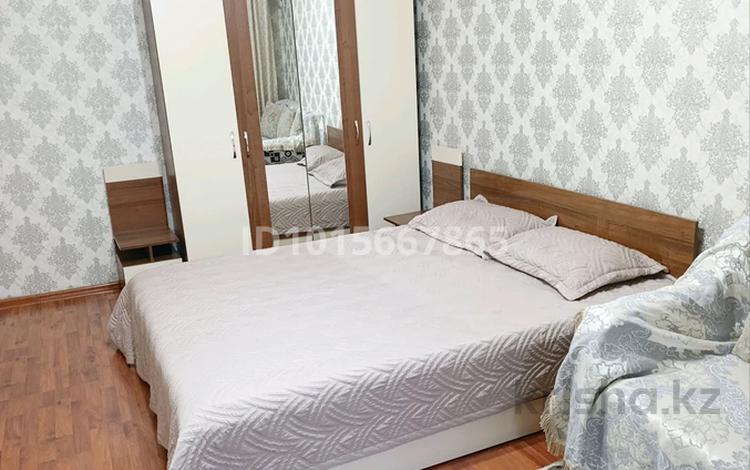 1-комнатная квартира · 36 м² · 3/4 этаж, Тулебаева 31 — Уг. Ул. Макатаева за 300 000 ₸ в Алматы, Медеуский р-н — фото 2
