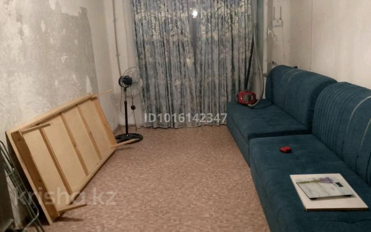 3-комнатная квартира · 61 м² · 1 этаж, Акшораев 5 за 7 млн ₸ в Каратау — фото 2
