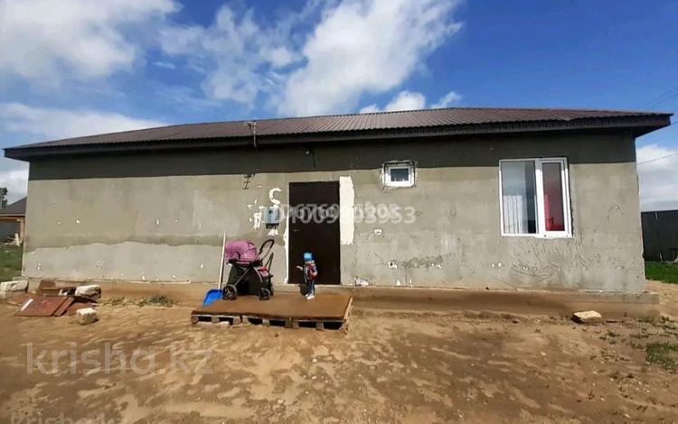 Отдельный дом · 2 комнаты · 65 м² · 10 сот., мкр 41-й разъезд, Мкр 41-й разъезд Акан сері 35 за 16 млн 〒 в Актобе — фото 2