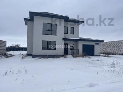 Отдельный дом · 4 комнаты · 190 м² · 7.5 сот., Самал 2/16 за 63 млн 〒 в Бурабае