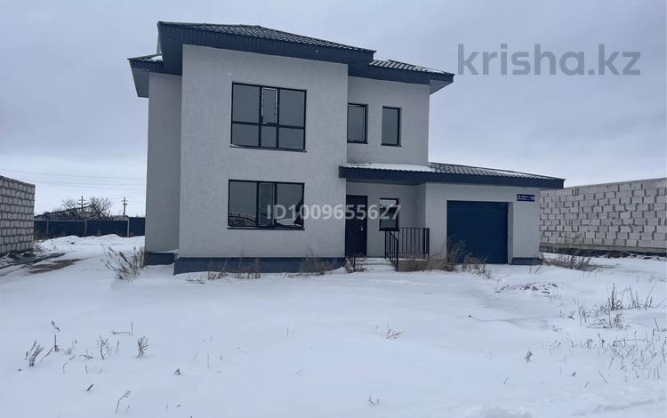 Отдельный дом · 4 комнаты · 190 м² · 7.5 сот., Самал 2/16 за 63 млн 〒 в Бурабае — фото 2