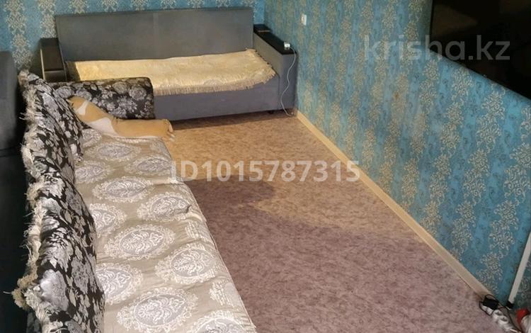 2-бөлмелі пәтер · 42 м² · 5/5 қабат, Беркимбаева 184 — 22 мкр, бағасы: 9 млн ₸ в Экибастузе — фото 2