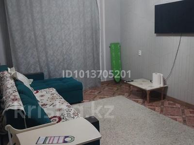 1-комнатная квартира · 33 м² · 2/5 этаж, мкр Северо-Восток, Абулхаирхана — Оракбаева. Рядом «Девичья башня», клиника « Талап» за 10 000 ₸ в Уральске