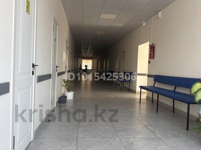 Медцентры и аптеки · 30 м² за 450 000 ₸ в Шымкенте, Абайский р-н