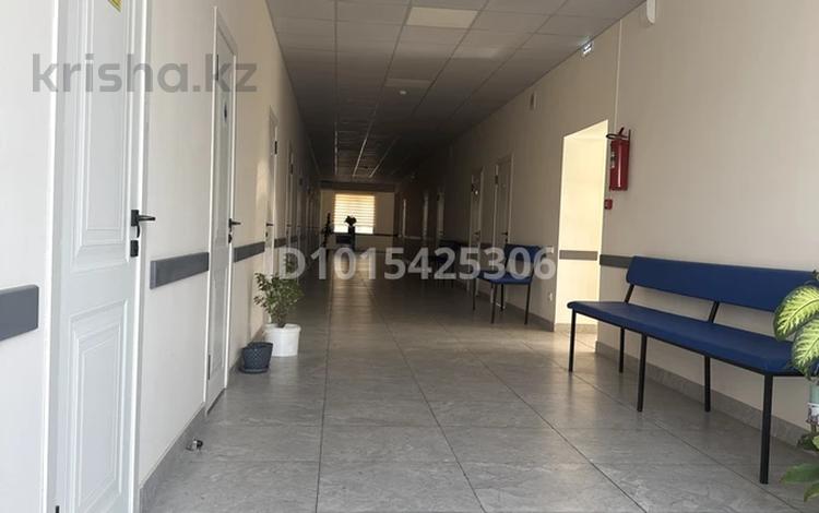 Медцентры и аптеки · 30 м² за 450 000 ₸ в Шымкенте, Абайский р-н — фото 2