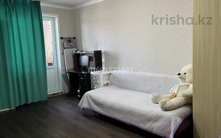 1-комнатная квартира, 31.7 м², 2/5 этаж, Абая 62 за 10.5 млн 〒 в Сатпаев — фото 11