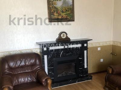 3-бөлмелі пәтер · 71.2 м² · 2/2 қабат, Победы 111, бағасы: 17.5 млн 〒 в Караганде, Алихана Бокейханова р-н