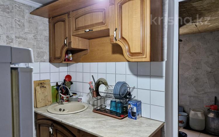 Часть дома · 3 комнаты · 80 м² · 8 сот., Комсомольская 38/2 за 6.5 млн 〒 в Приречное — фото 2