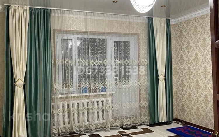2-комнатная квартира, 60 м², 4/6 этаж, Асылбекова за 25 млн 〒 в Жезказгане — фото 8
