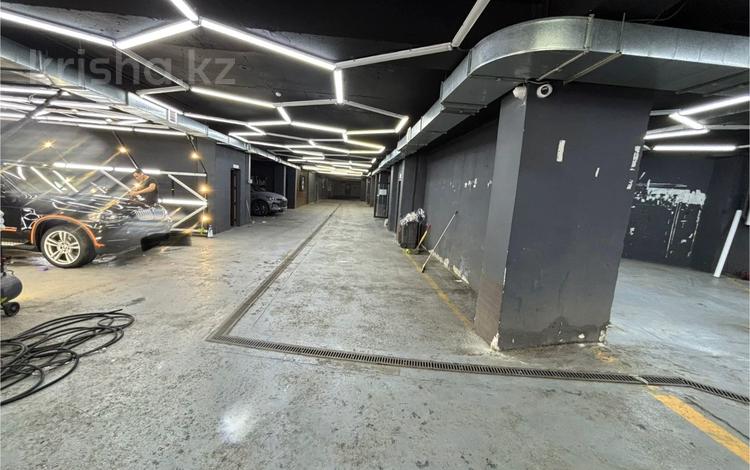 Свободное назначение, азс, автосервисы и автомойки · 900 м² за 2.8 млн 〒 в Алматы, Бостандыкский р-н — фото 2