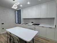 3-бөлмелі пәтер · 102 м² · 4/6 қабат, 29а мкр 170, бағасы: 30 млн 〒 в Актау