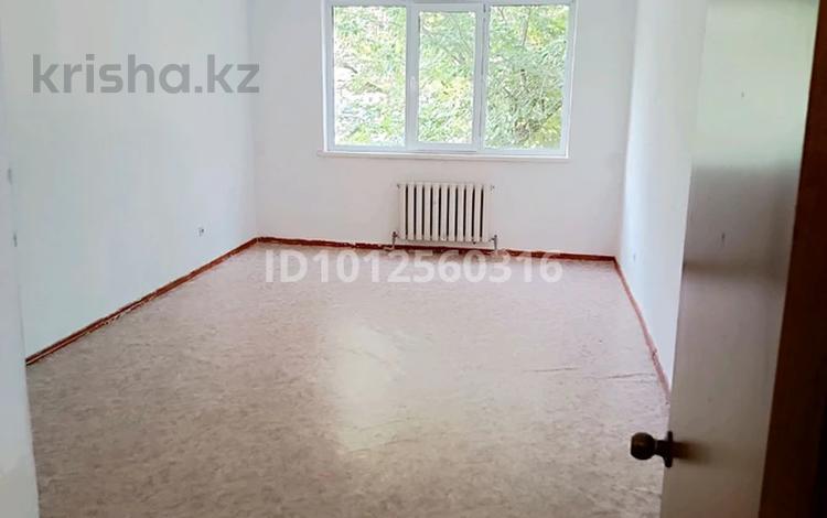 2-бөлмелі пәтер · 67.5 м² · 1/5 қабат, мкр Саялы — Возле автоцона, бағасы: 200 000 ₸ в Алматы, Алатауский р-н — фото 2