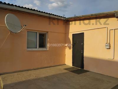 Отдельный дом · 7 комнат · 250 м² · 1000 сот., Бузекенова 58 — В центре за 18 млн 〒 в Индер