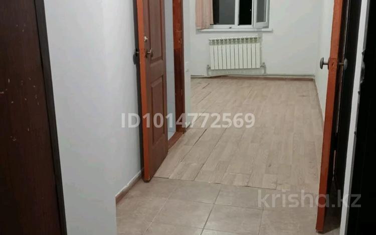 1-комнатная квартира · 40 м² · 2/2 этаж, мкр Северо-Запад, Шубарколь 315 за 80 000 ₸ в Шымкенте, Абайский р-н — фото 2