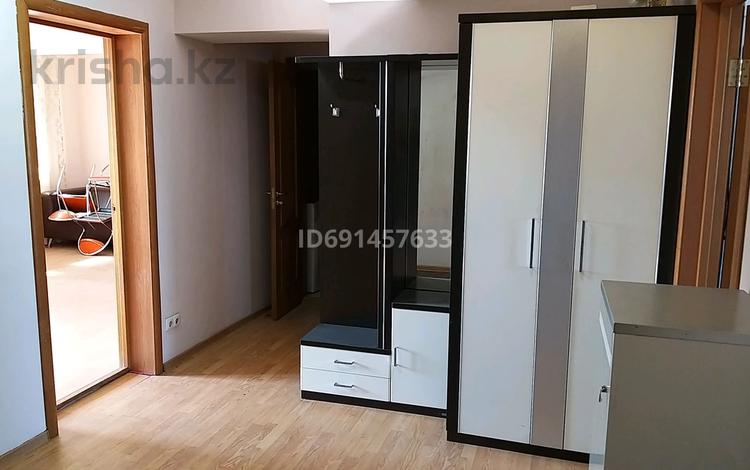 3-комнатная квартира · 93 м² · 7/9 этаж, Базакова 170 — Угол ул Толе би за 500 000 ₸ в Алматы, Алмалинский р-н — фото 8