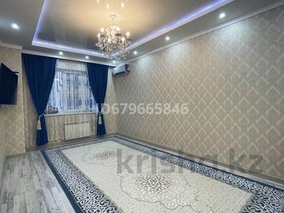 2-комнатная квартира, 63 м², 3/9 этаж, Абулхаир хана — сзади ресторана султан плас за 33 млн 〒 в Атырау