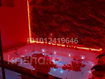 2-бөлмелі пәтер · 53 м² · 2/5 қабат, мкр Аулие-Ата, Ниеткалиева 9 — проспект джамбыла, бағасы: 7 000 ₸ в Таразе